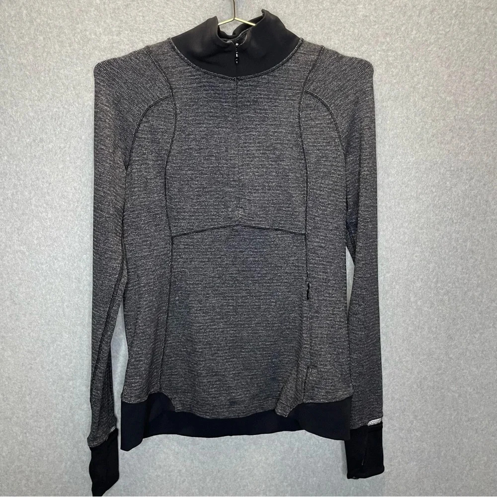 Lululemon Runderful 1/2 Zip Check Pique Black Heather Top - Picture 4 of 8